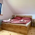 Feriehus Pod Izerskim Niebem - Kameralny Z Balia, W Sasiedztwie Swieradowa-zdroju Kamien (Lwowek Slaski, Lower Silesian)
