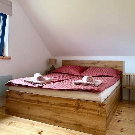 Casa de Férias Pod Izerskim Niebem - Kameralny Z Balia, W Sasiedztwie Swieradowa-zdroju Kamien (Lwowek Slaski, Lower Silesian)