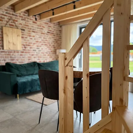 Casa de Férias Pod Izerskim Niebem - Kameralny Z Balia, W Sasiedztwie Swieradowa-zdroju Kamien (Lwowek Slaski, Lower Silesian)