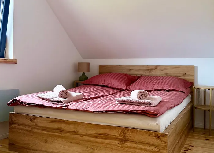 Holiday home Pod Izerskim Niebem - Kameralny Z Balia, W Sasiedztwie Swieradowa-zdroju Kamien (Lwowek Slaski, Lower Silesian)