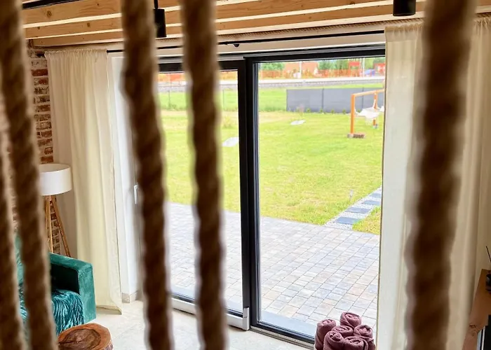 Pod Izerskim Niebem - Kameralny Z Balia, W Sasiedztwie Swieradowa-zdroju Holiday home Kamien (Lwowek Slaski, Lower Silesian)