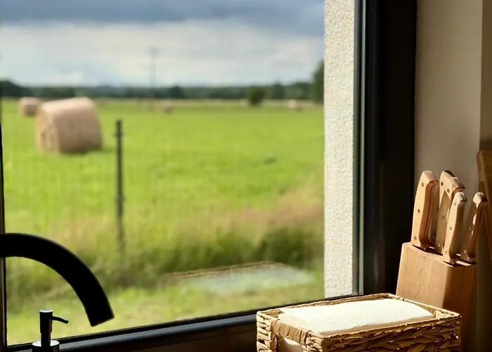 Feriehus Pod Izerskim Niebem - Kameralny Z Balia, W Sasiedztwie Swieradowa-zdroju *