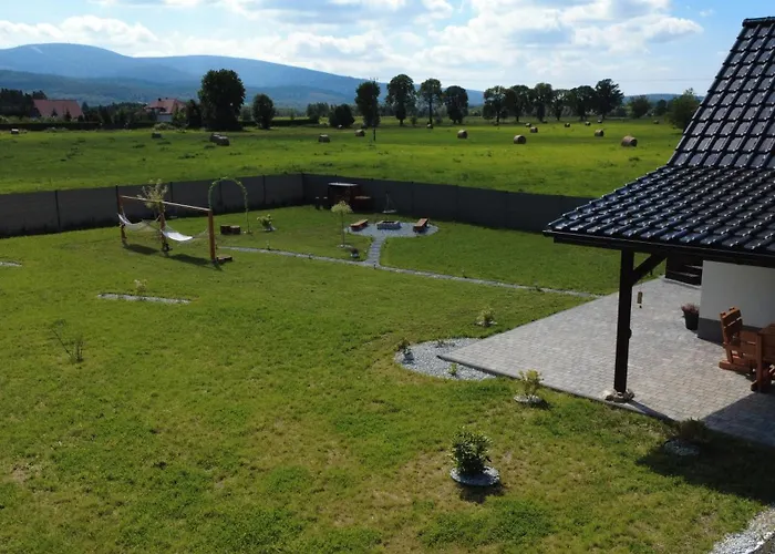 Pod Izerskim Niebem - Kameralny Z Balia, W Sasiedztwie Swieradowa-zdroju Holiday home Kamien (Lwowek Slaski, Lower Silesian)