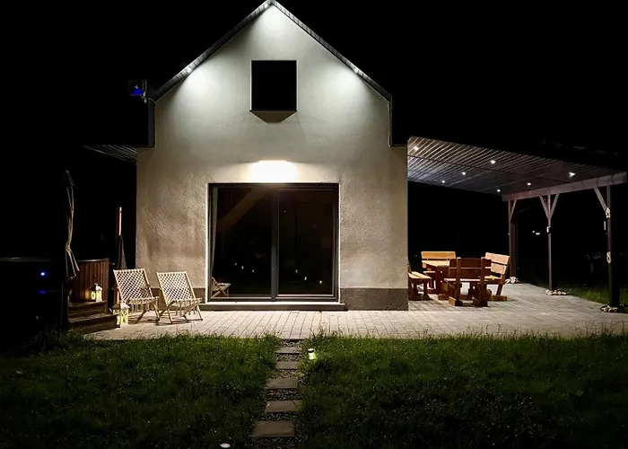 Pod Izerskim Niebem - Kameralny Z Balia, W Sasiedztwie Swieradowa-zdroju Holiday home Kamien (Lwowek Slaski, Lower Silesian)